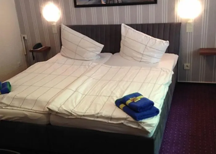 Alte Poststation מלון 3*